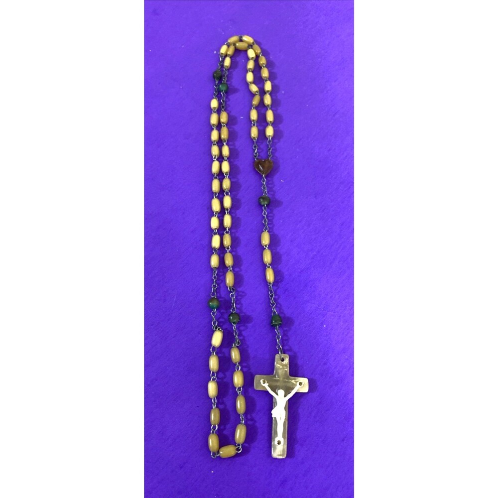 Vintage Irish Horn Style Catholic Rosary Heart Center Crucifix Green Beads